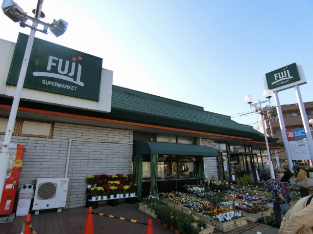 スーパー　スーパー（スーパー）まで240m