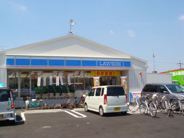 コンビニ　ローソン（コンビニ）まで140m