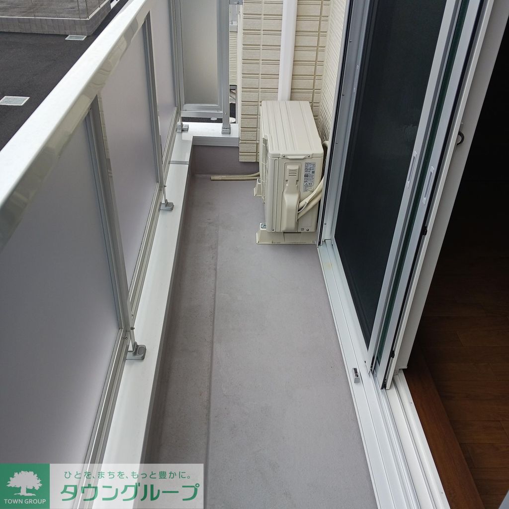 バルコニー　バルコニー