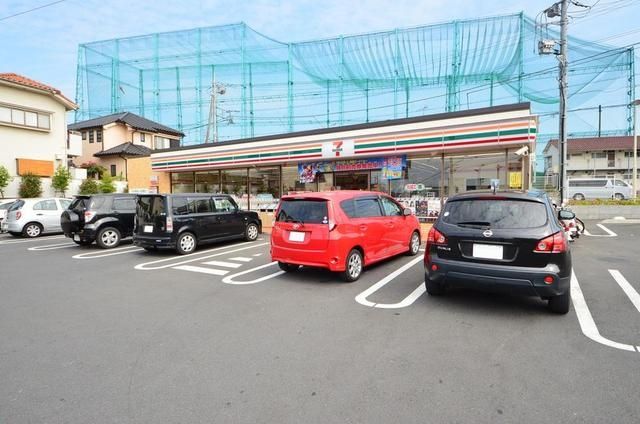 コンビニ　セブンイレブン京王山田駅前店（コンビニ）まで402m
