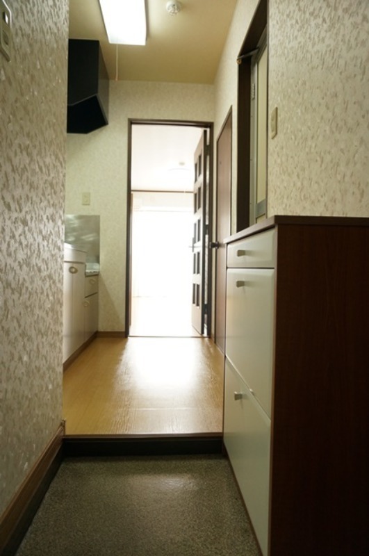 玄関　図面と現状に相違がある場合には現状を優先