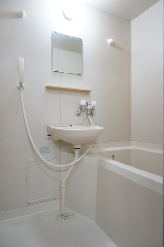 洗面設備　図面と現状に相違がある場合には現状を優先