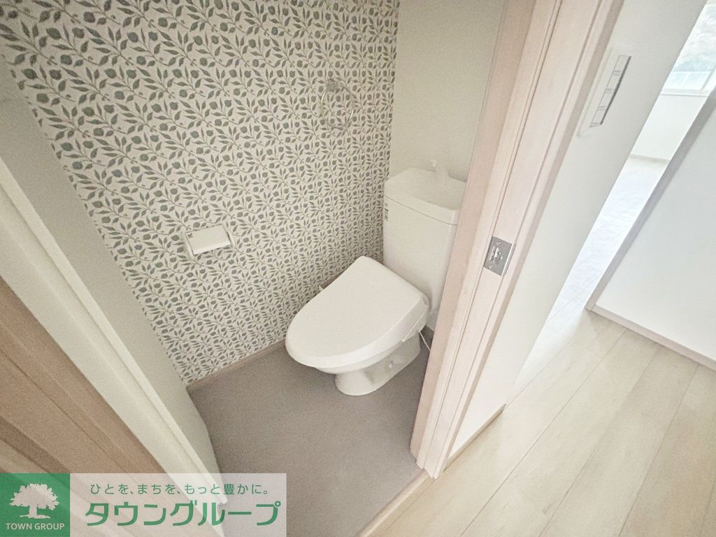 トイレ　トイレ