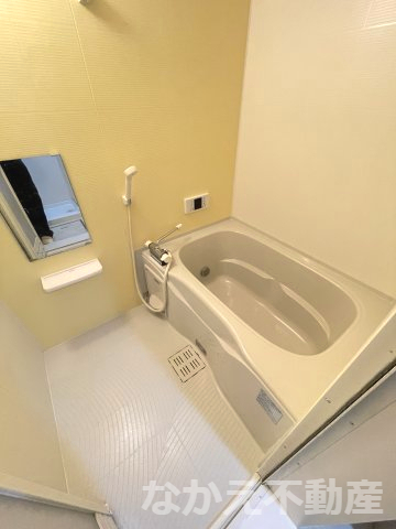 バス・シャワールーム　お風呂です