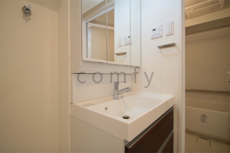 洗面設備　独立洗面台