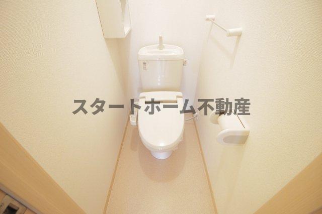 トイレ　コンパクトで使いやすいトイレです
