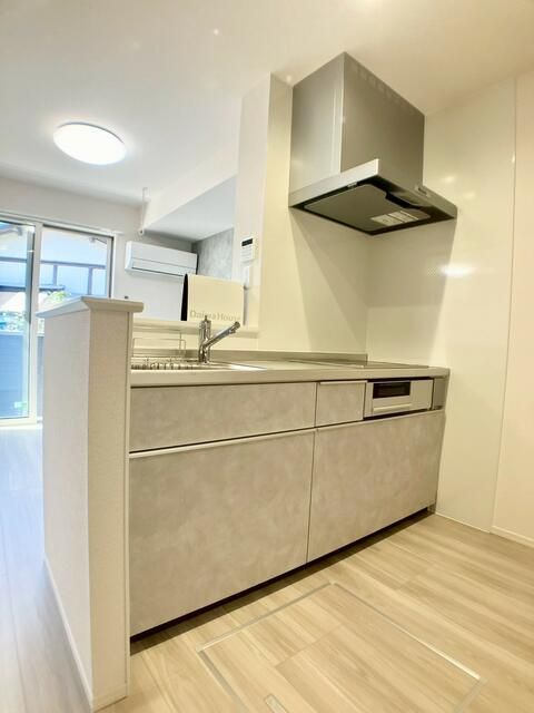 キッチン　写真は別の部屋のものです。