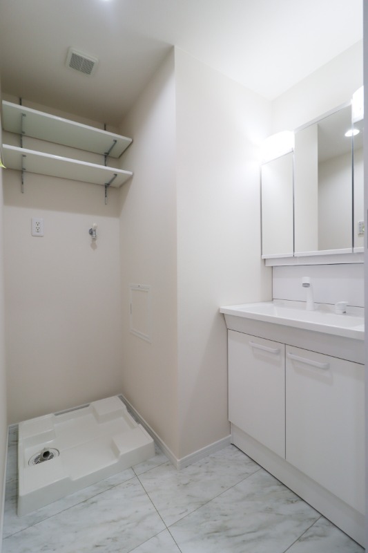 洗面設備　図面と現状に相違がある場合には現状を優先