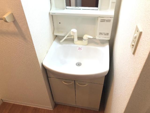 洗面設備　洗髪洗面化粧台