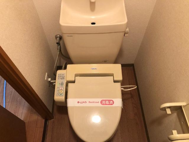 トイレ　シャワー付トイレ