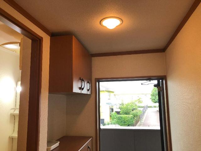 その他　玄関上収納