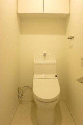 トイレ　落ち着いたトイレです