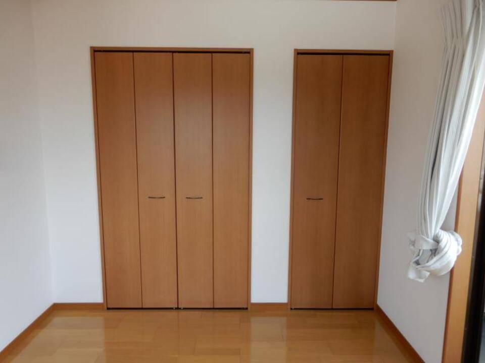 収納　クローゼット