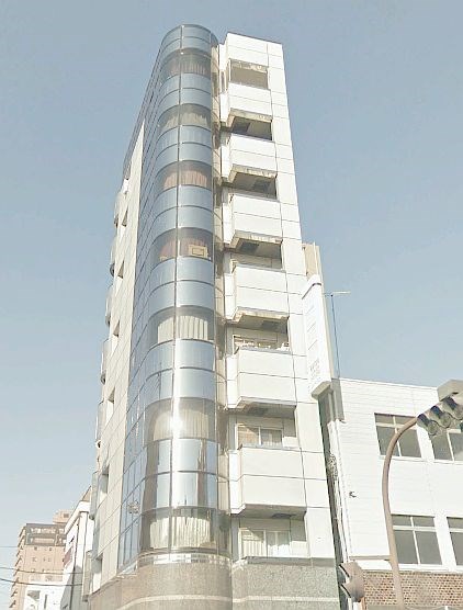 建物外観　周辺施設も多く、利便性良好です。