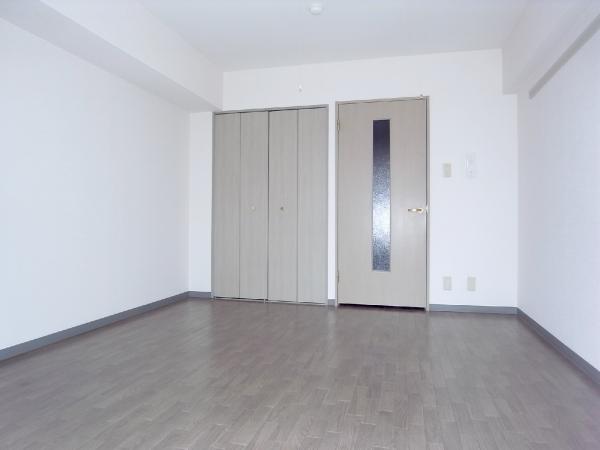 居室・リビング　内装