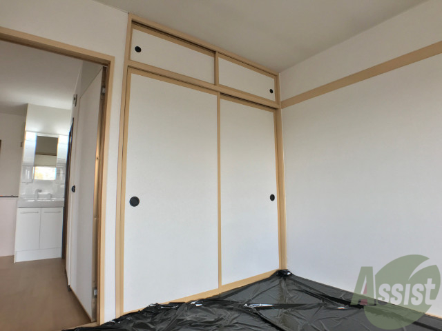 収納　和室のお部屋にはこちらの押入れタイプの収納があります