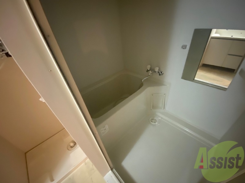 バス・シャワールーム　お風呂です。ゆっくりお風呂につかるのも体に良いですね～