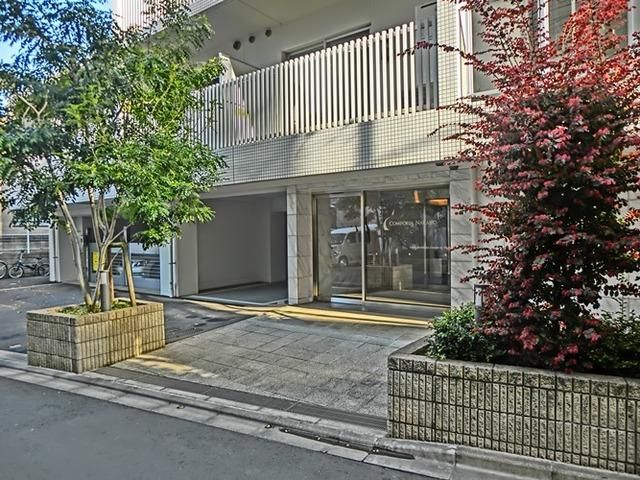 エントランス　★エントランス★