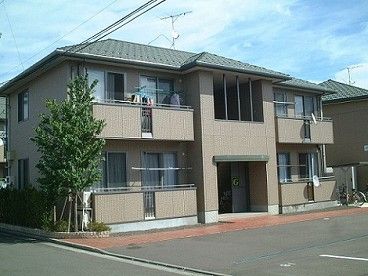 エタ－ナルタウン　Ｇの建物外観