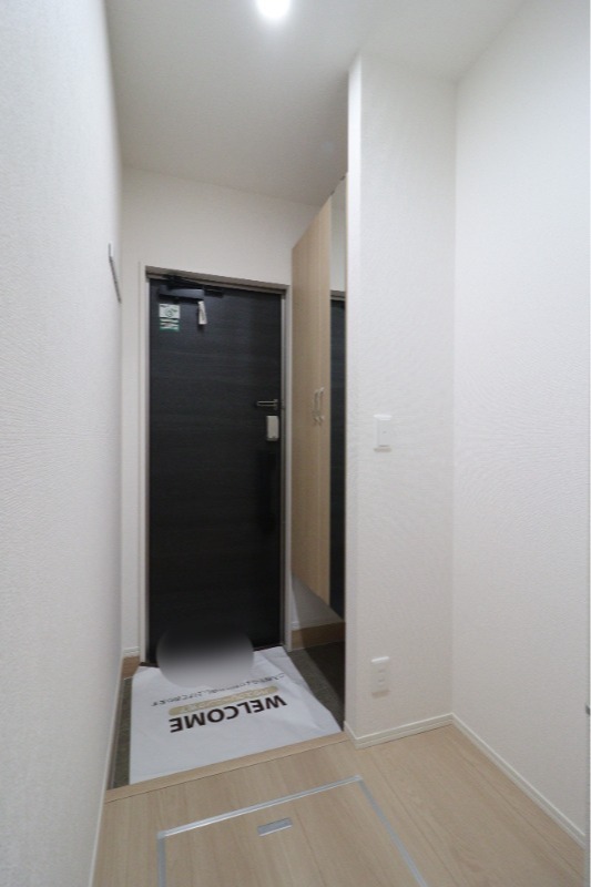 玄関　図面と現状に相違がある場合には現状を優先