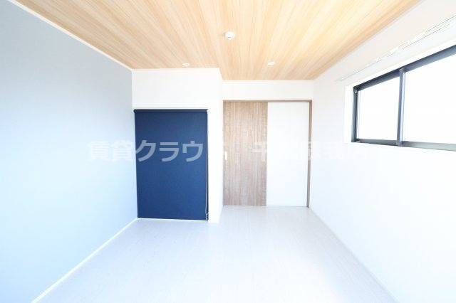 居室・リビング　ゆったり過ごせる居間です