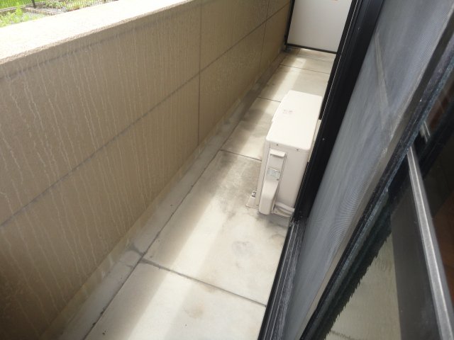 バルコニー　ベランダ（イメージ）