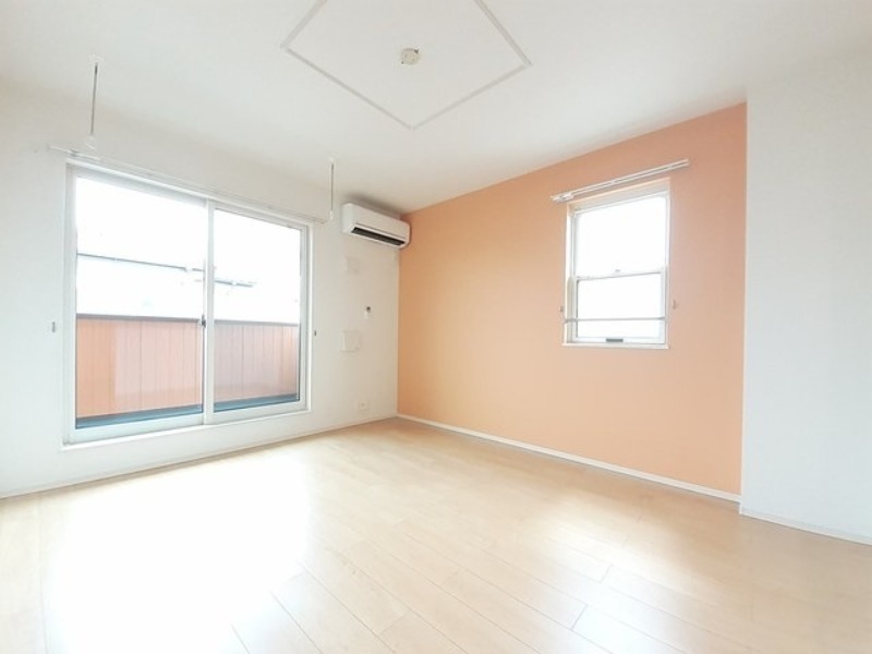 居室・リビング　図面と現状に相違がある場合には現状を優先