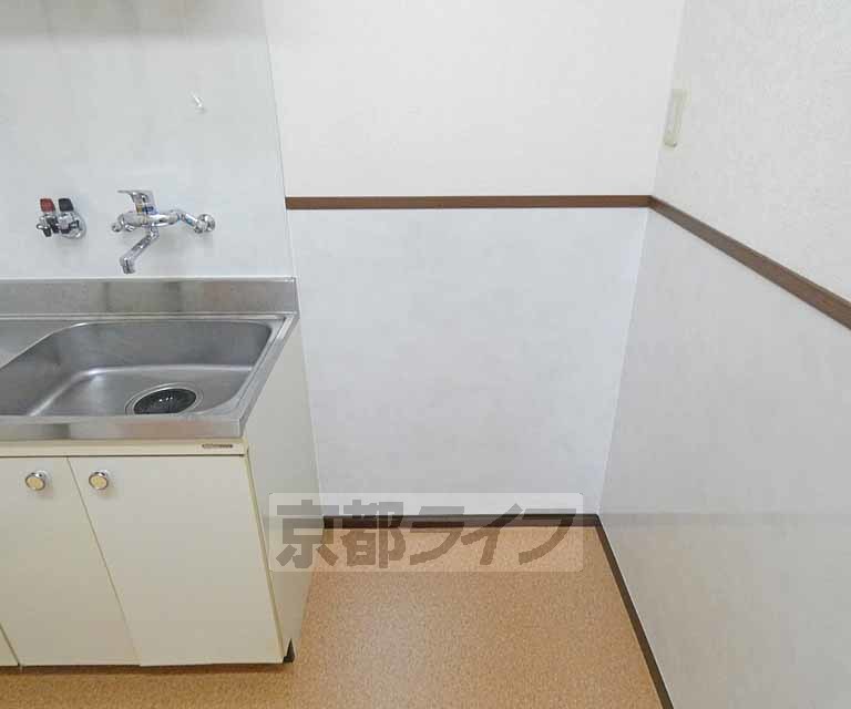 その他設備　洗濯機置きです。