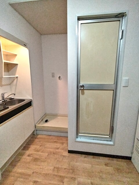 その他　キッチン前