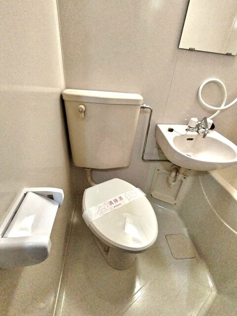 トイレ　トイレ