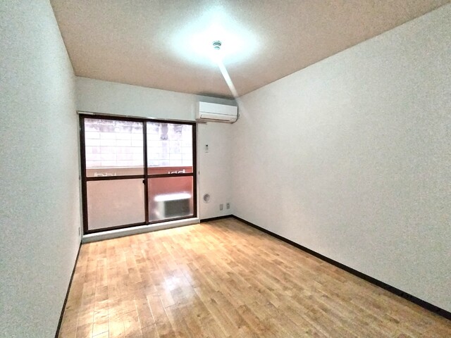 居室・リビング　居室