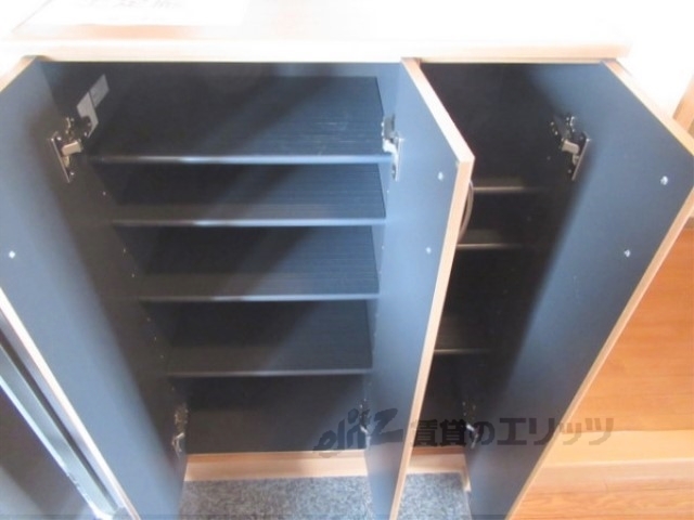 収納　下駄箱