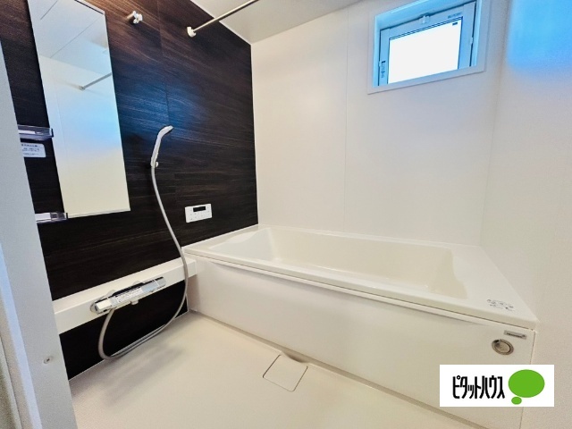 バス・シャワールーム　北東洋室７．６帖