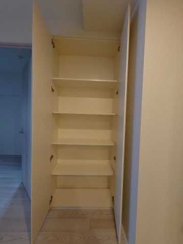 収納　別部屋参考写真