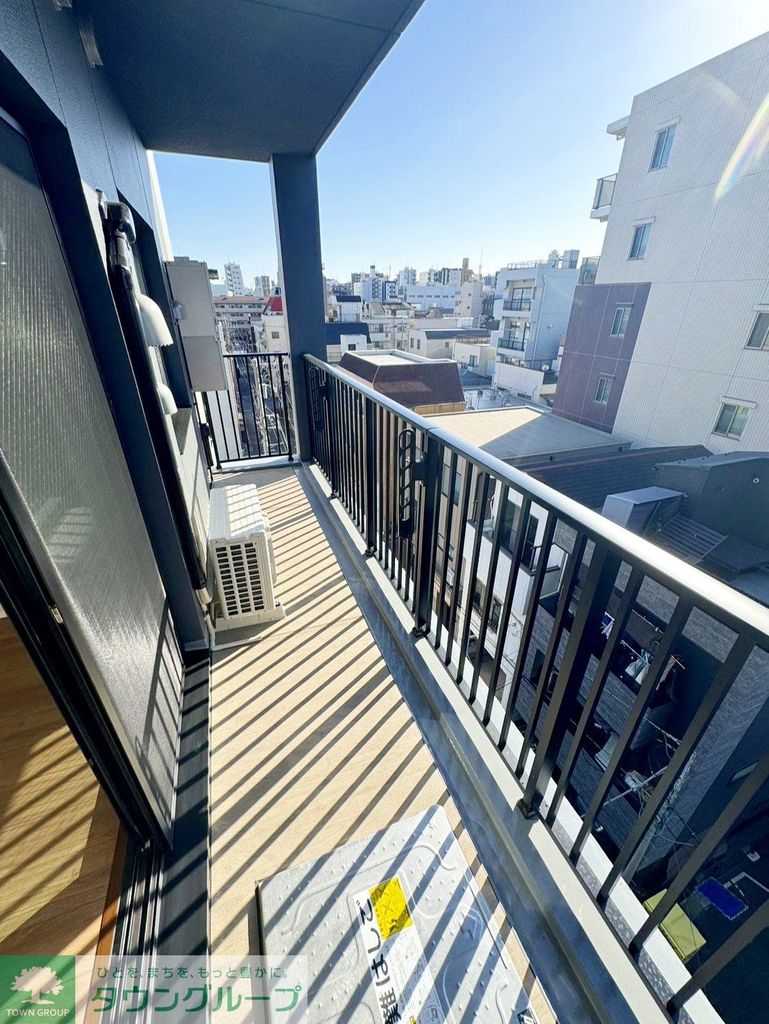 バルコニー　バルコニー