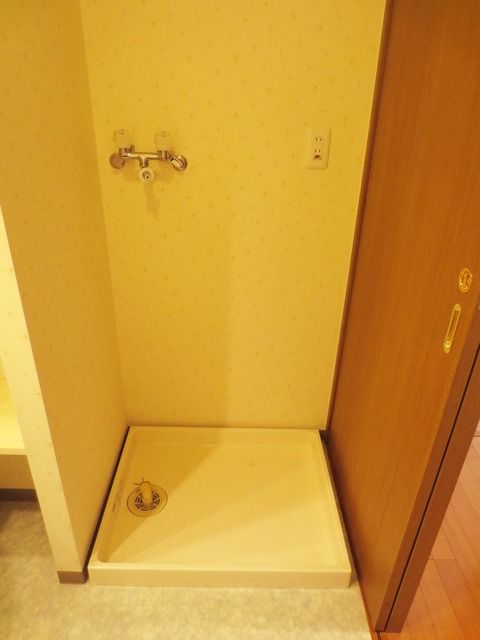 その他部屋・スペース　室内洗濯機置き場★