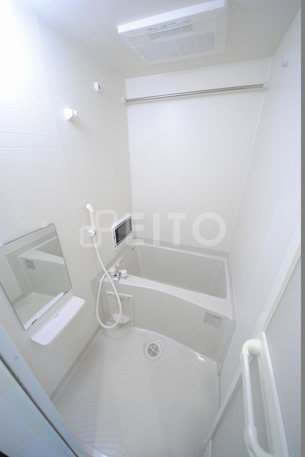 バス・シャワールーム　写真は２０３号室