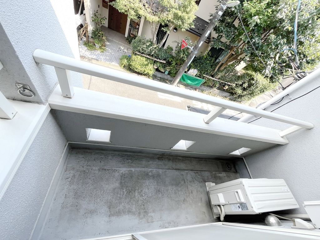 バルコニー　バルコニー