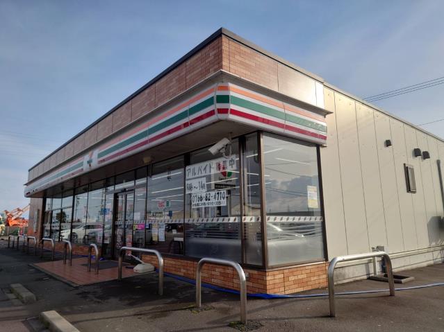 コンビニ　セブン－イレブン射水朴木口店（コンビニ）まで1311m