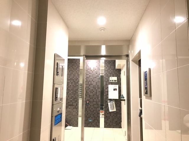 エントランス