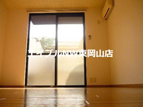 その他部屋・スペース　フローリング