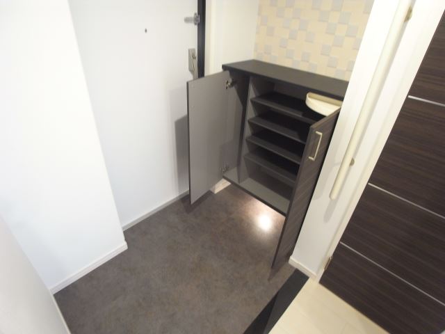 玄関　鍵を収納するスペースもあり使いやすそうです。