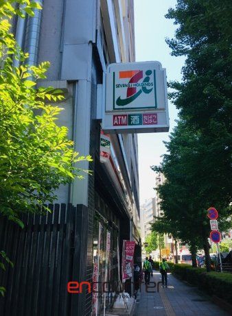 コンビニ　セブンイレブン台東蔵前2丁目店（コンビニ）まで200m