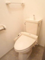 トイレ　別部屋参考写真