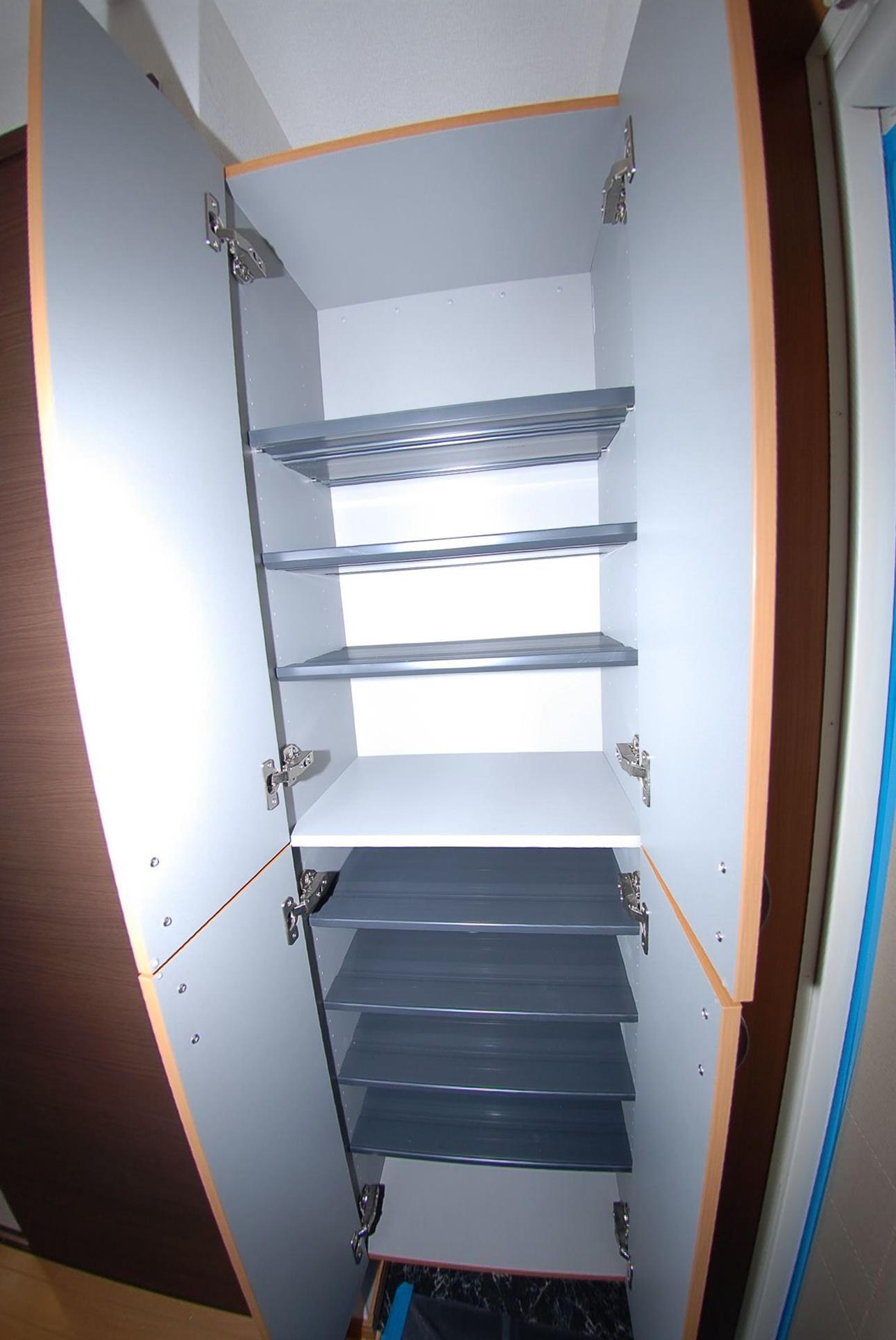 収納　シューズBOX