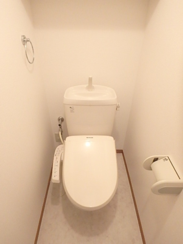 トイレ　図面と現状に相違がある場合には現状を優先