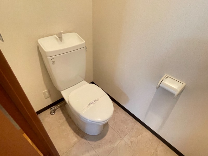 トイレ　同型仕様
