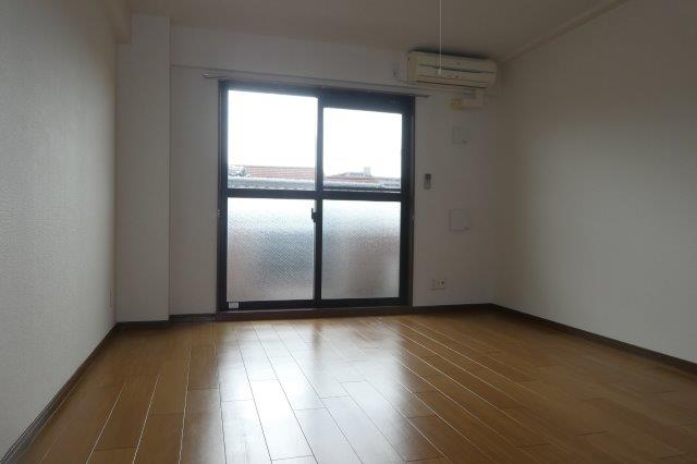 居室・リビング　洋室