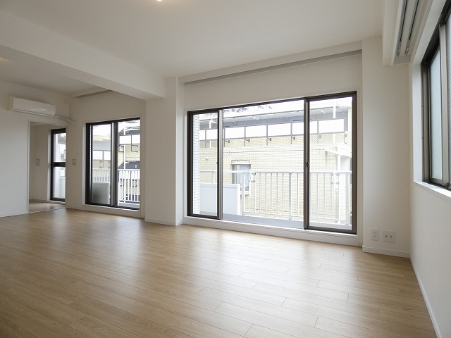 居室・リビング　居室