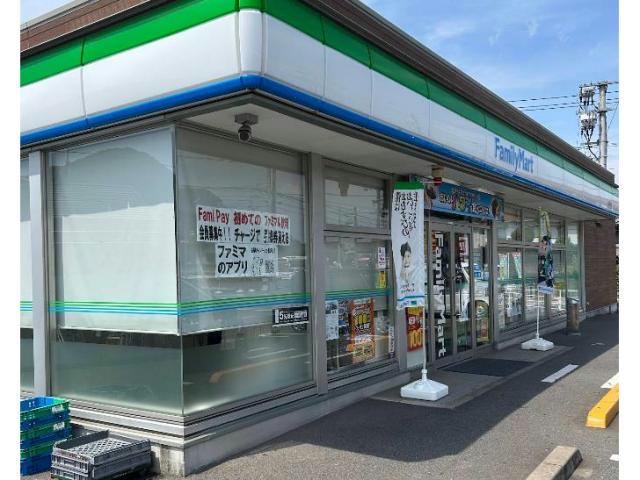 コンビニ　ファミリーマート福山千田店（コンビニ）まで652m